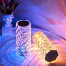 Luminária de Mesa Cristal LED 16 Cores com Controle Remoto